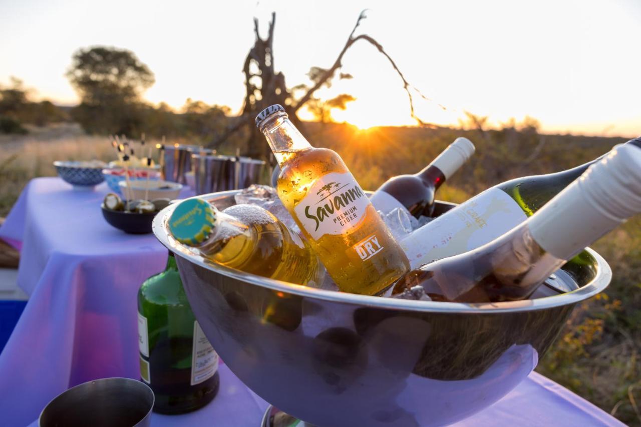 Lindiwe Safari Lodge โฮดสปรูท ภายนอก รูปภาพ