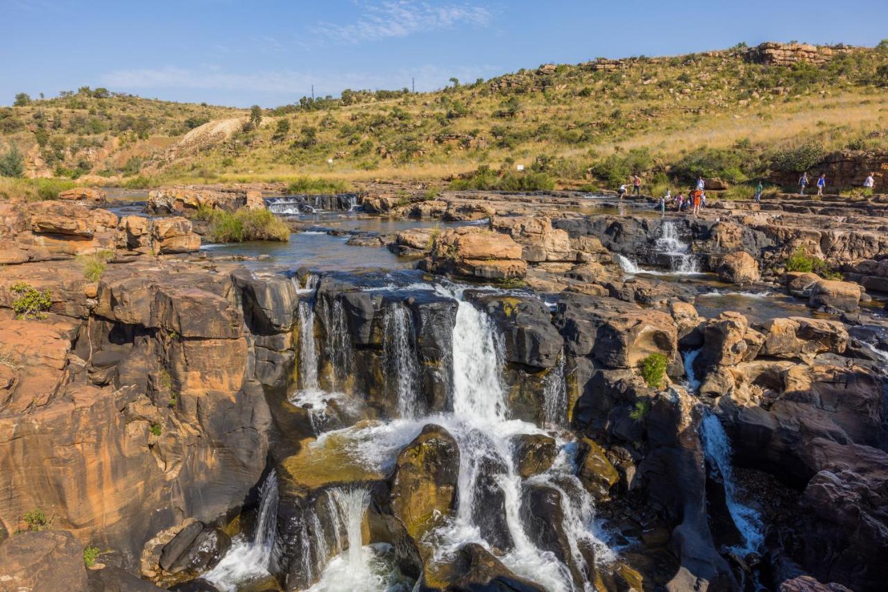 Lindiwe Safari Lodge โฮดสปรูท ภายนอก รูปภาพ
